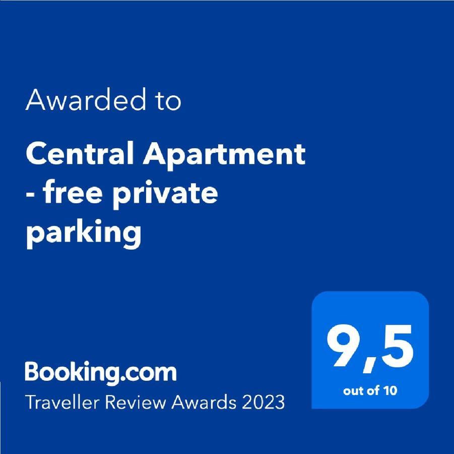 Central Apartment - Free Private Parking Gdansk Dış mekan fotoğraf